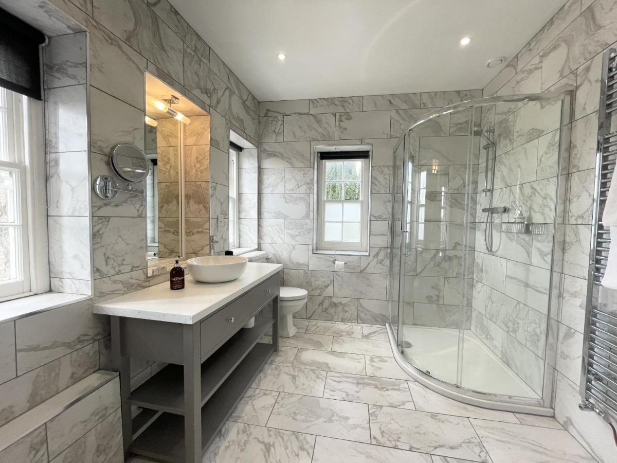 The Mount Somerton Retreat - Nr Bruton, Glastonbury, The Spectacular Wells Cathedral, Millfield School, Leonardo Helicopters, Yeovilton Somerton (Somerset) Quarto foto