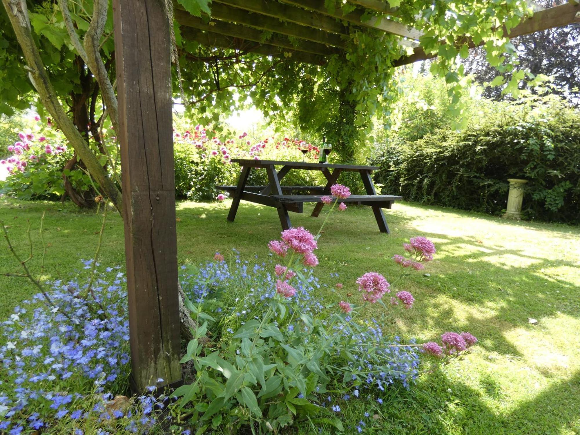 The Mount Somerton Retreat - Nr Bruton, Glastonbury, The Spectacular Wells Cathedral, Millfield School, Leonardo Helicopters, Yeovilton Somerton (Somerset) Exterior foto